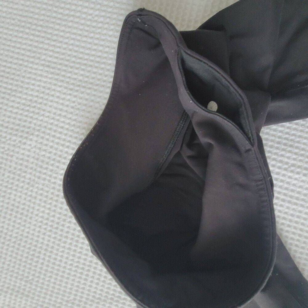 Lululemon low rise Nulux Black 22" cropped leggings size 4 - Picture 7 of 10